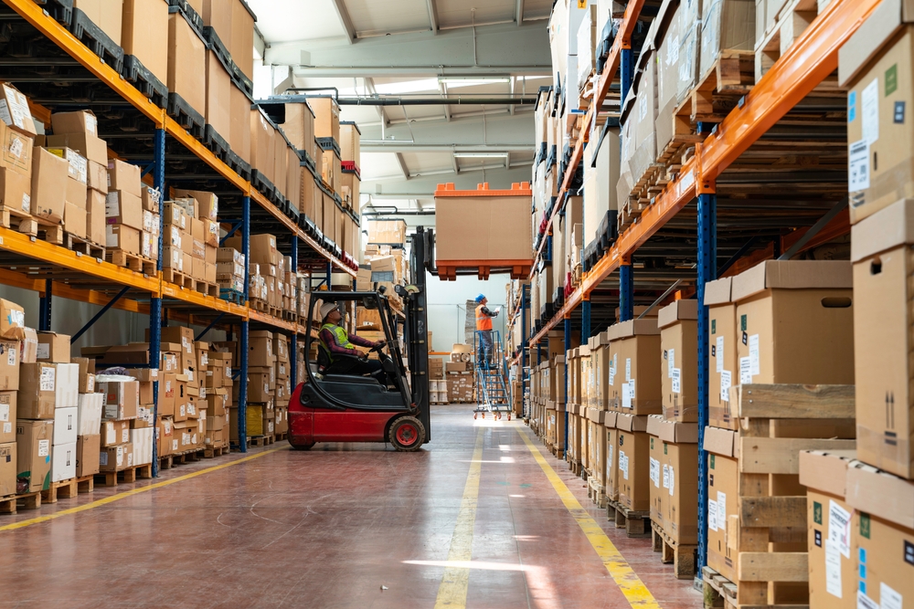 Choosing Soundproof Drop Ceiling Tiles for Industrial Spaces
