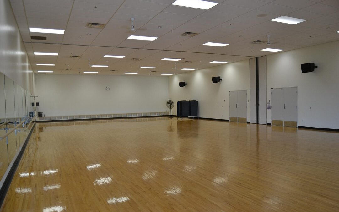 Expert Commercial Ceiling Cleaning Services Benefits